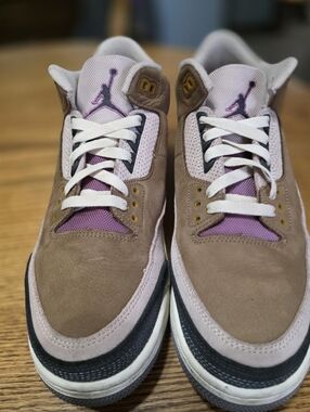 Air Jordan 3 Retro Jumpman Suede Sneakers in Taupe & Purple Size 11m